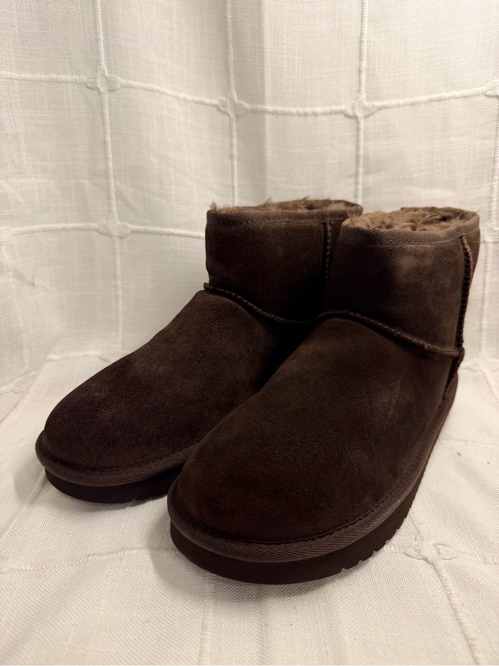 Earth Wonders Dark Brown Suede Cozy Ankle Boots 8M NEW